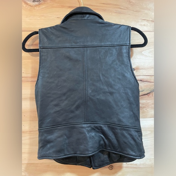 Truth + Pride Black Leather Motorcycle Vest Size M - Picture 9 of 12